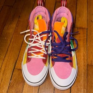 Scotchguard winter van Oshkosh sneaker boot.